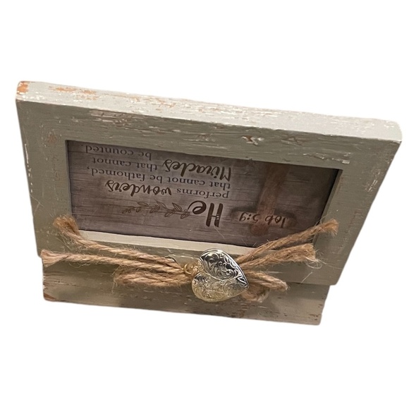 Cottage Garden" He Performed Wonders Weathered Natural Petite Locket Musical Box - Picture 7 of 7